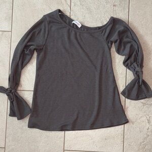 GILLI Charcoal Gray Waffle Knit Tie Sleeve Long Sleeve Top Made in USA